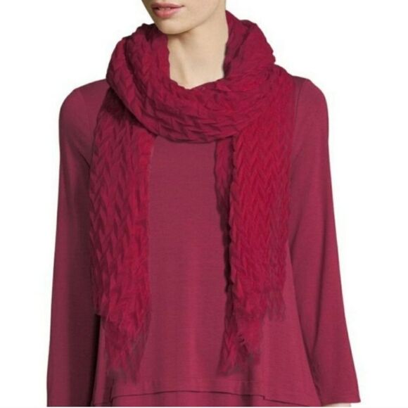 NWT Eileen  Fisher Burgundy Gauzy Wool Pucker Scarf - Picture 1 of 3